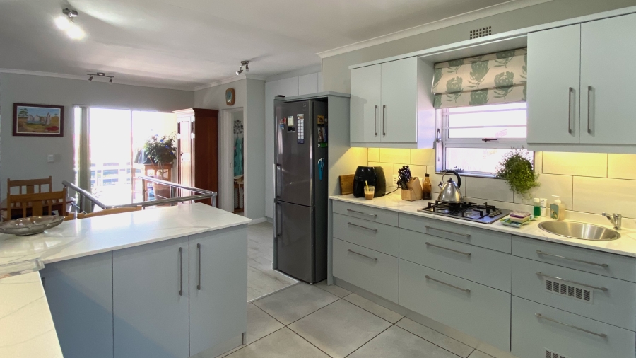3 Bedroom Property for Sale in Port Owen Western Cape